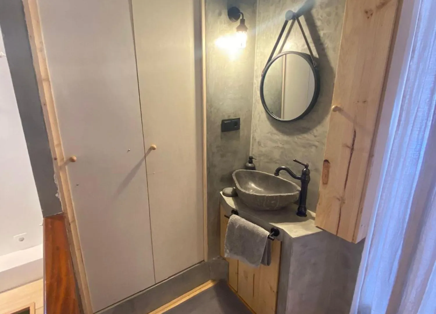 Duplex T2 Em Alfama Apartment Lisbon