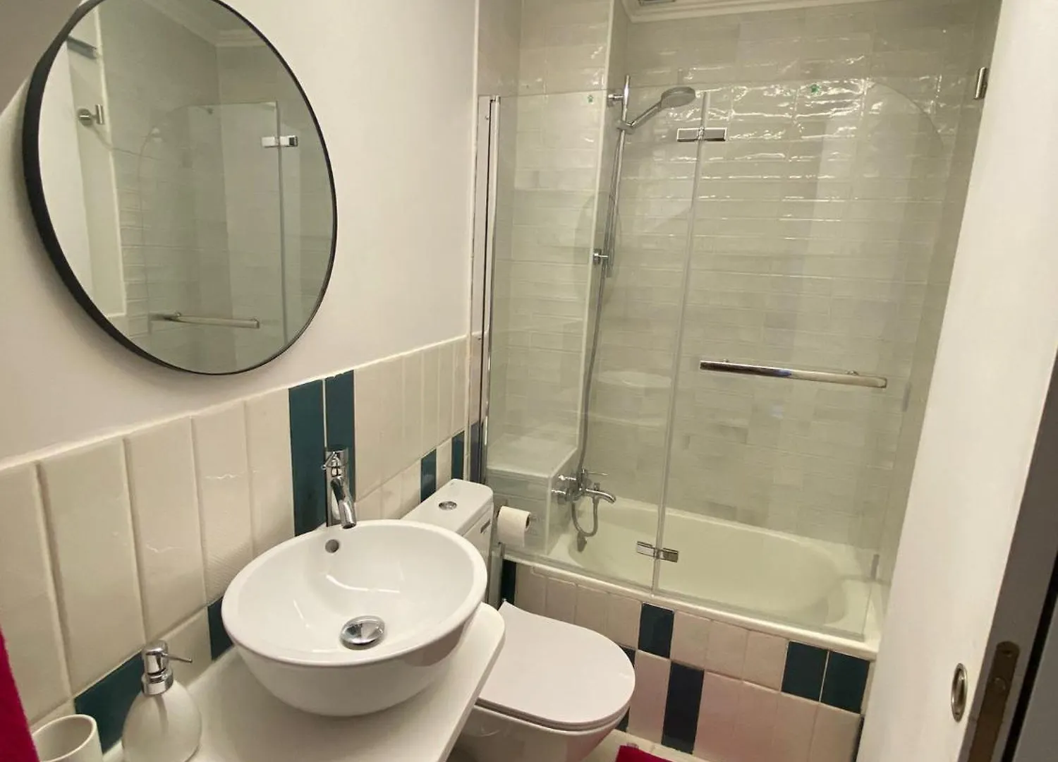 Duplex T2 Em Alfama Apartment Lisbon Portugal