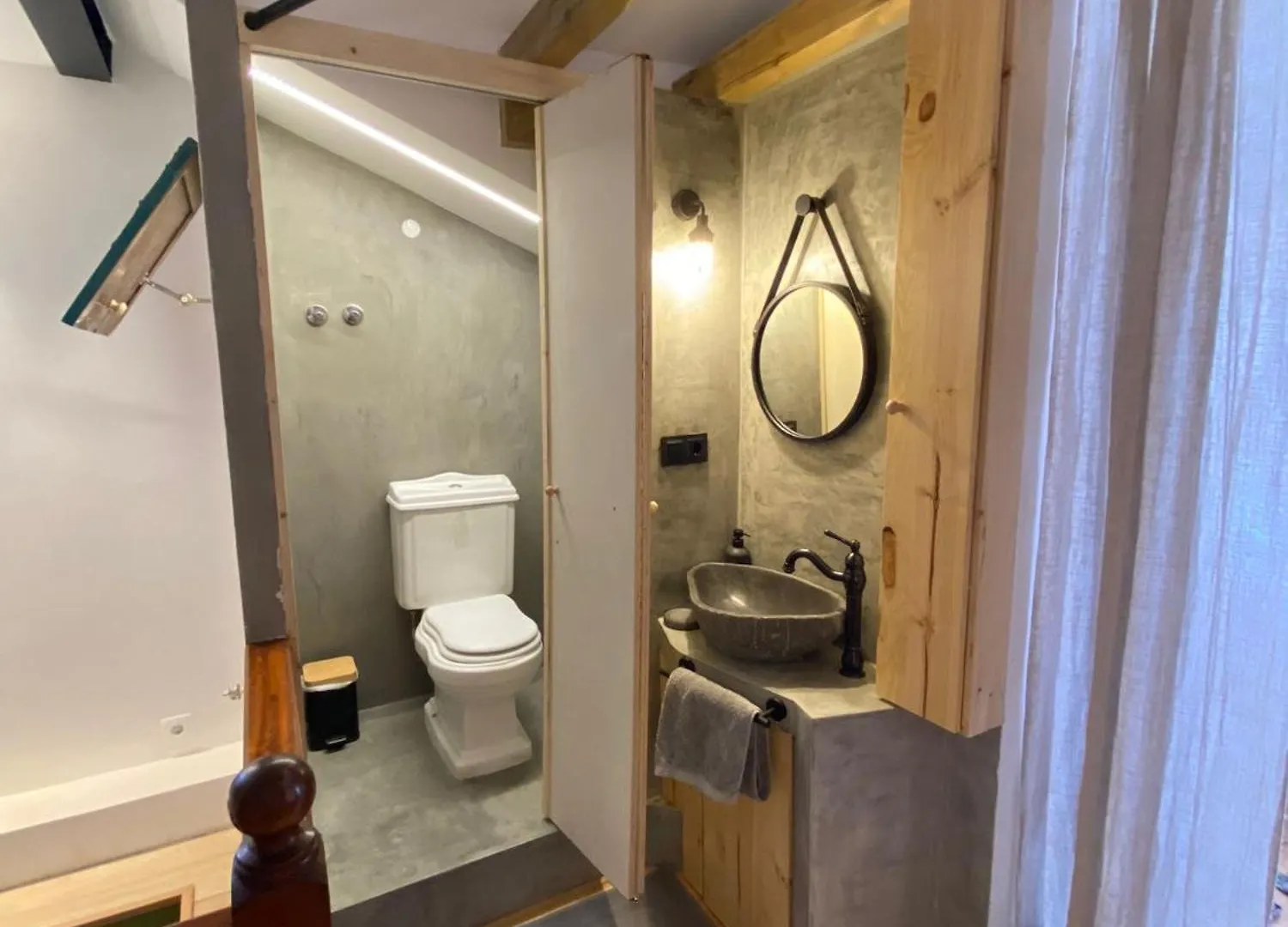 Duplex T2 Em Alfama Apartment Lisbon